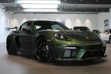 Porsche Cayman GT4 RS Clubsport 2025 – 0 km – 500 CP, 3.996 cm³, Automată – Leasing Financiar sau Operațional pe Societate, Avans 15-50%, Durată 5 Ani