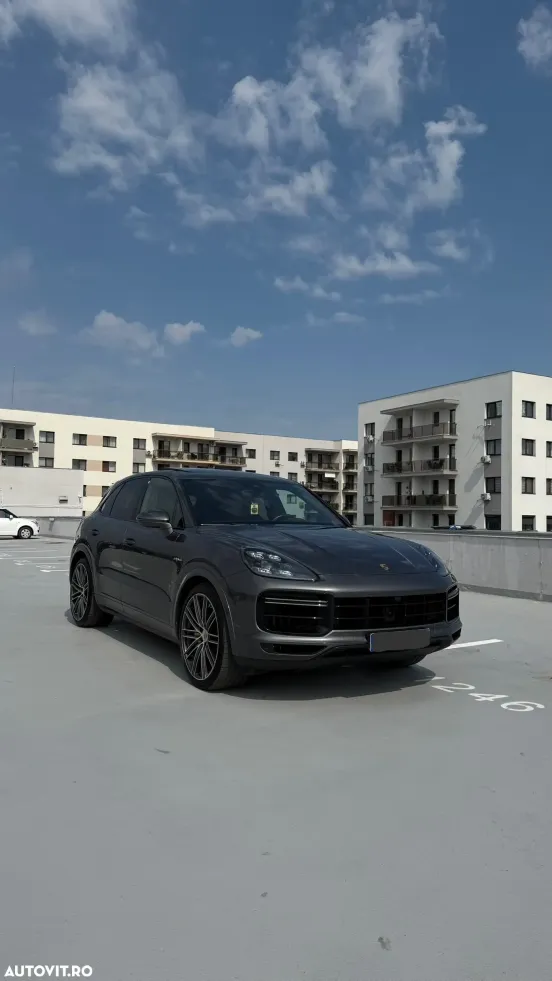 Leasing auto: Porsche Cayenne Turbo Tiptronic S 2021 – 105.000 km, 550 CP – Oferta pentru persoană juridică