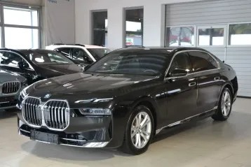 BMW 750e xDrive M Sport 2023 – 17.650 km, Plug-in Hybrid, Automată – Leasing Financiar pe Societate, Avans 15-50%, Perioadă Maximă 5 Ani