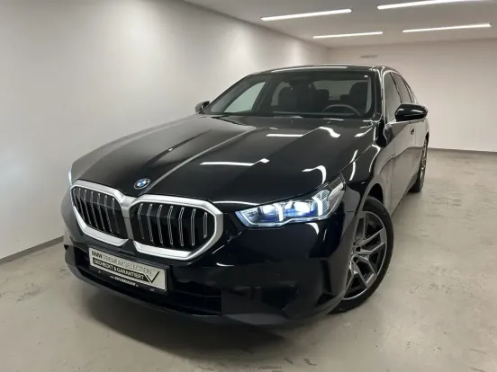 BMW 530 M Sportpaket Pro – 2024, 11.733 km, Mild-Hybrid 299 CP – Leasing Auto pentru Firme, Avans 15-50%, Rată 929 EUR