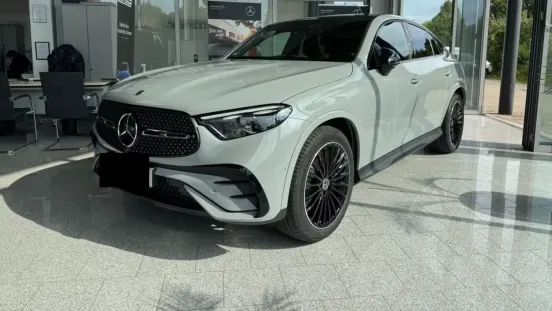 Mercedes-Benz GLC 200 2025 – 5.000 km, 4MATIC, Automată – Leasing Financiar sau Operațional pe Societate, Avans 15-50%, Perioadă Maximă 1-5 Ani