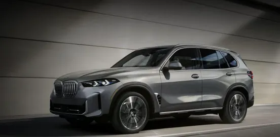 BMW X5: etalonul clasei premium și partenerul ideal de afaceri, disponibil în 2026 în leasing cu avans minim de 15%