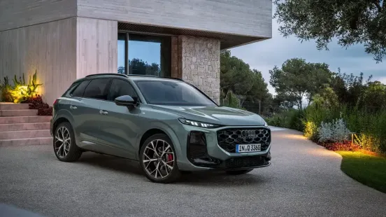 Audi Q3: perfecțiunea compactă și tehnologia premium, disponibile în leasing în 2026 cu avans de min 15% și rate pe 5 ani