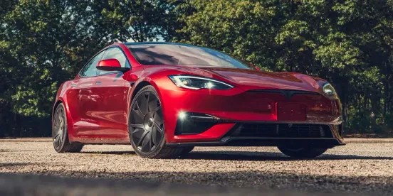 Tesla în leasing pentru firma ta: inovație, eficiență și cum obții cea mai bună ofertă în 2026