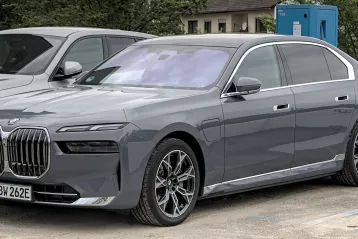BMW Seria 7 în leasing pe firmă în 2026: apogeul luxului și al inovației pentru afacerea ta