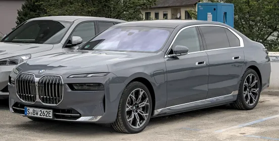 BMW Seria 7 în leasing pe firmă în 2026: apogeul luxului și al inovației pentru afacerea ta