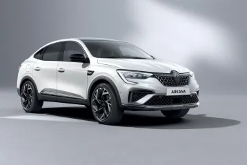 Renault Arkana în leasing pe firmă: SUV-ul coupe care îți redefinește imaginea de business în 2026