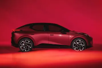 Lynk & Co, brandul premium care rescrie regulile mobilității electrice în Europa