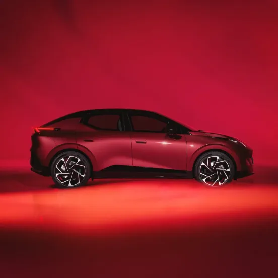 Lynk & Co, brandul premium care rescrie regulile mobilității electrice în Europa