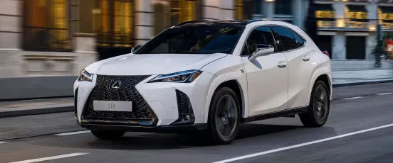 Review Lexus UX: Rafinamentul hibrid japonez care sfidează tiparele premiumului german