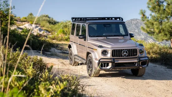 Review Mercedes-Benz Clasa G: Monarhul absolut al SUV-urilor de lux și imaginea succesului fără compromisuri