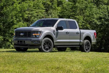 Review Ford F-150: Cosplay de șantier la preț de penthouse sau cum să fii director executiv cu spirit de salahor