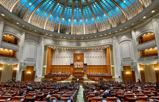 Vreți să venim cu trotinete? Nu. De aceea am construit „mașini pentru deputați”, cea mai sinceră căutare de pe LeasingSH.ro