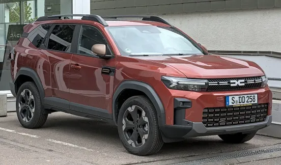 Fiat Grizzly vs. Dacia Bigster: Ursul italian vine după cel mai mare Dacia, dar are colți sau doar blană?