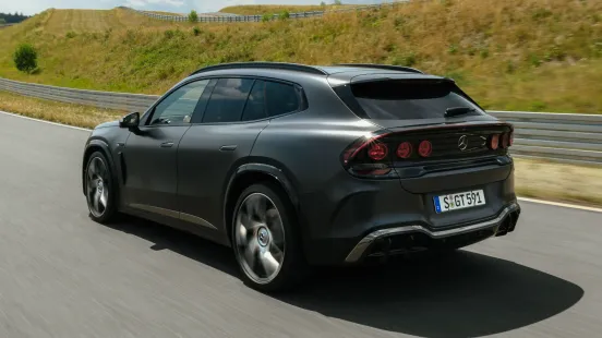 Mercedes-AMG GT SUV: 1.153 de cai, încărcare cât o cafea și o depreciere pe care o îmblânzește doar leasingul