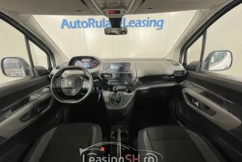 Peugeot Rifter din 2019 cu 97.098 km - oferta PEU101912 - foto 16