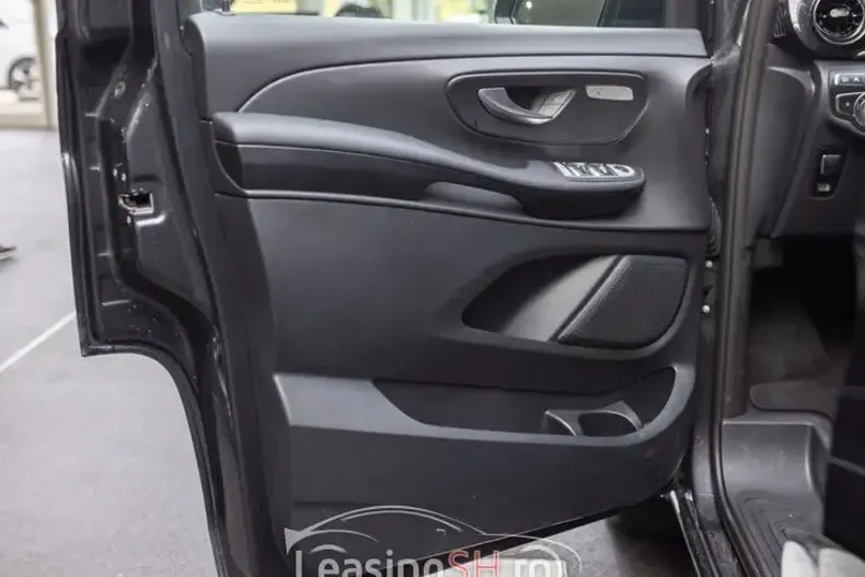 Mercedes-Benz 220 din 2022 cu 42.350 km - oferta MER98708 - foto 16