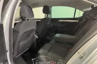 Skoda Superb din 2021 cu 30.446 km - oferta SKO102632 - foto 4