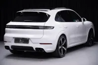 Porsche Cayenne din 2024 cu 24.490 km - oferta POR103312 - foto 4