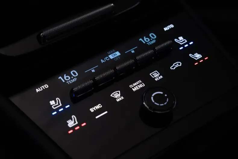 Porsche Cayenne din 2024 cu 24.490 km - oferta POR103312 - foto 15