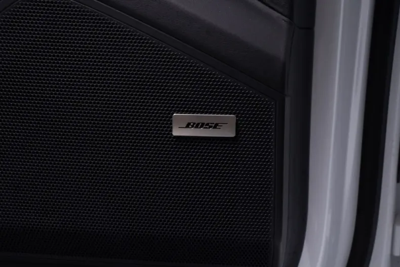 Porsche Cayenne din 2024 cu 24.490 km - oferta POR103312 - foto 17