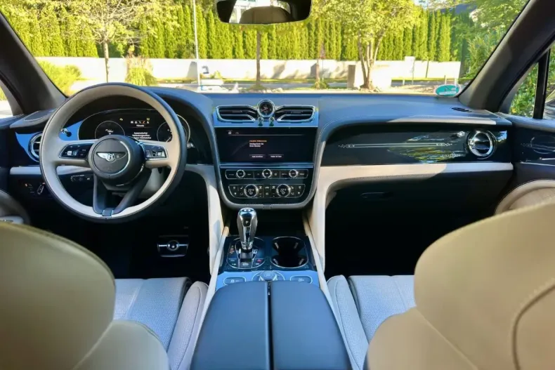 Bentley Bentayga din 2023 cu 26.233 km - oferta BEN103317 - foto 14