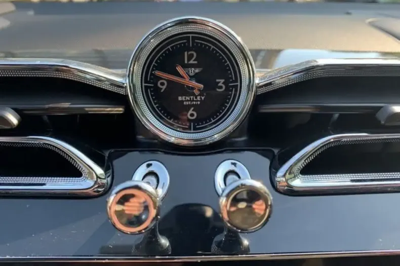 Bentley Bentayga din 2023 cu 26.233 km - oferta BEN103317 - foto 19