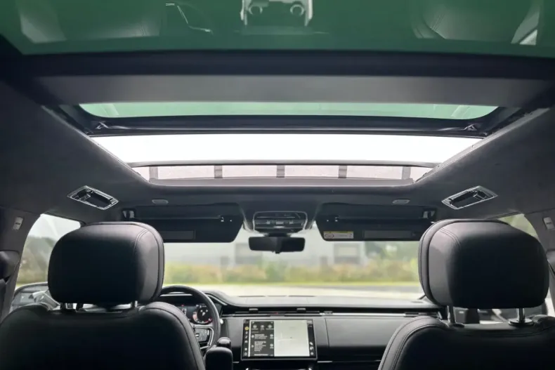 Land Rover Range Rover Sport din 2023 cu 15.796 km - oferta LAN103322 - foto 18