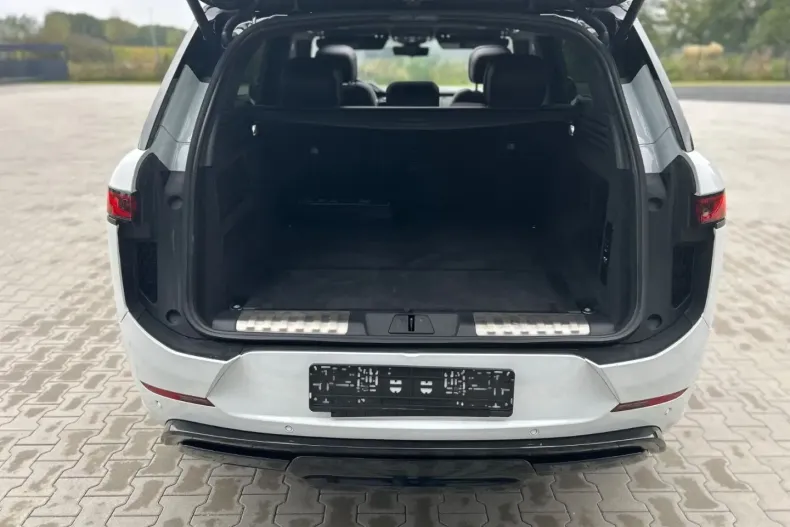 Land Rover Range Rover Sport din 2023 cu 15.796 km - oferta LAN103322 - foto 19