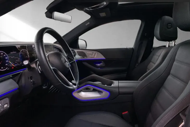 Mercedes-Benz GLE 400 din 2024 cu 7.320 km - oferta MER103323 - foto 7