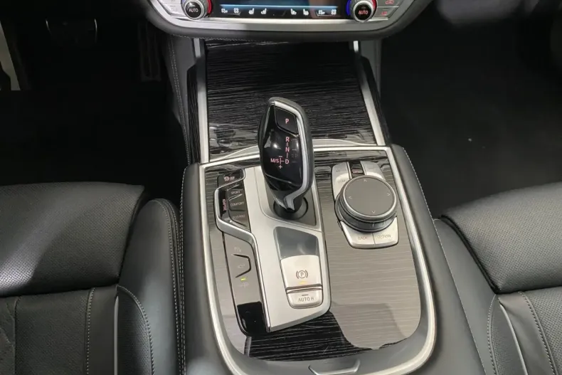 BMW 730 din 2022 cu 45.615 km - oferta BMW103327 - foto 7