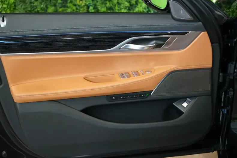 BMW 740 din 2021 cu 86.923 km - oferta BMW103330 - foto 7