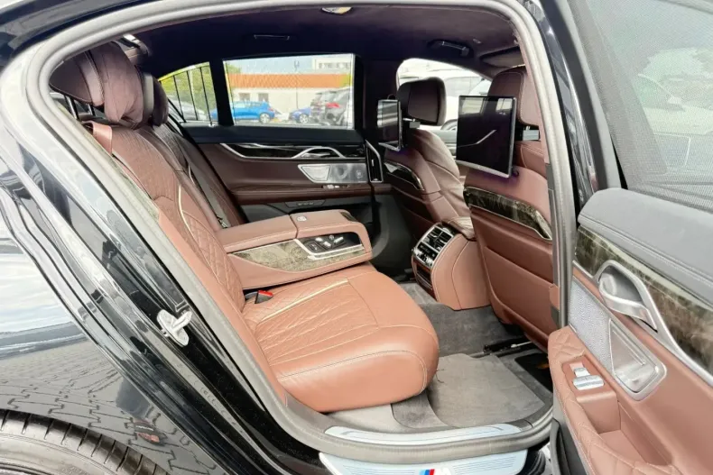 BMW 740 din 2022 cu 92.450 km - oferta BMW103331 - foto 11