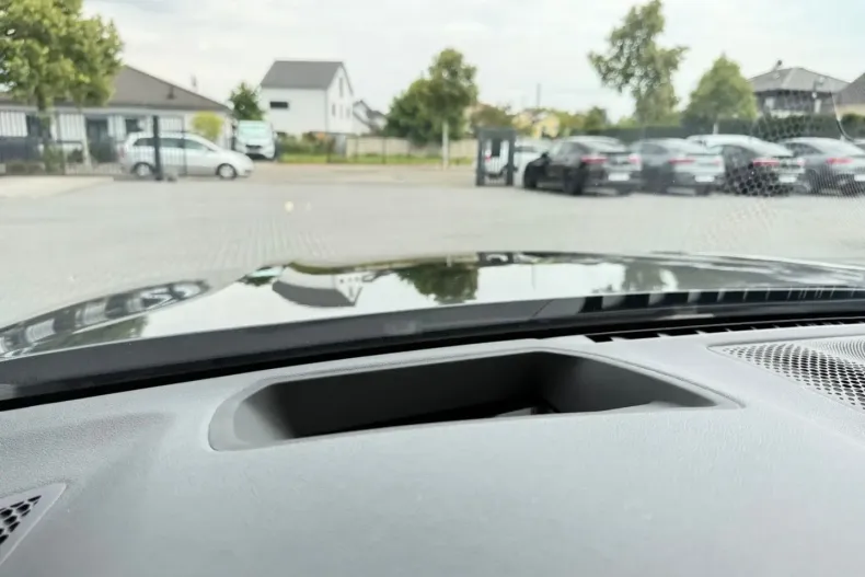 BMW 740 din 2022 cu 92.450 km - oferta BMW103331 - foto 28