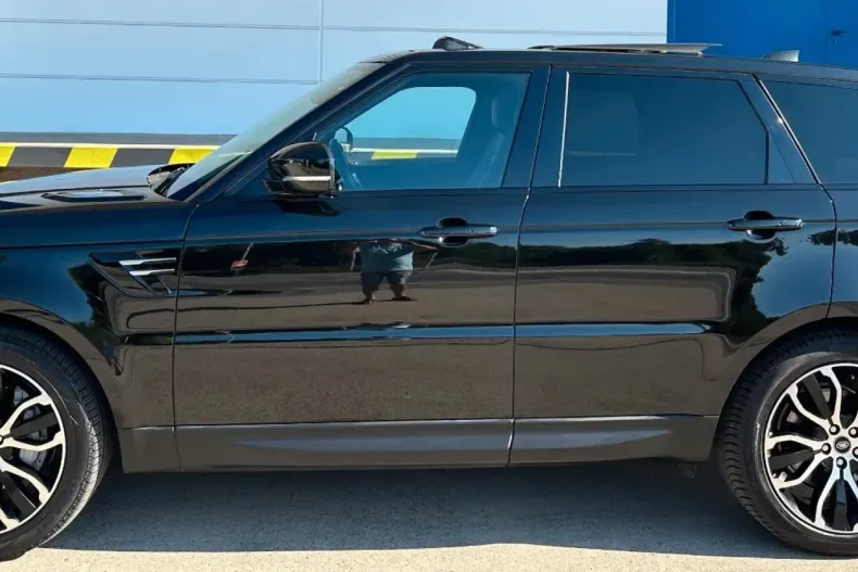 Land Rover Range Rover Sport din 2022 cu 86.407 km - oferta LAN103337 - foto 2