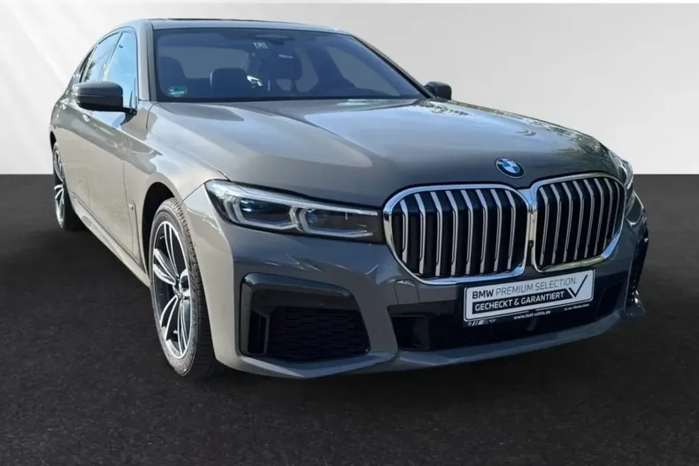 BMW 740 din 2021 cu 80.740 km - oferta BMW103339 - foto 1
