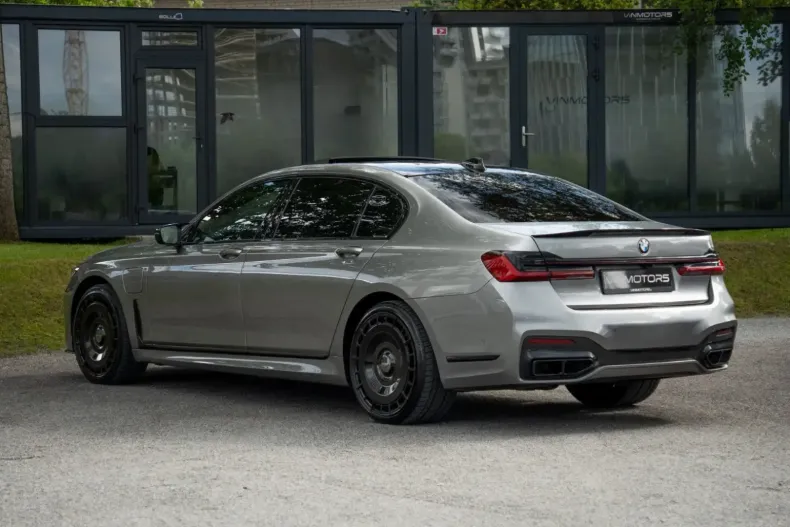 BMW 745 din 2020 cu 59.600 km - oferta BMW103341 - foto 6