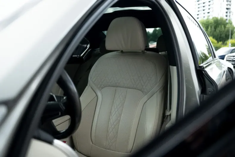 BMW 745 din 2020 cu 59.600 km - oferta BMW103341 - foto 20