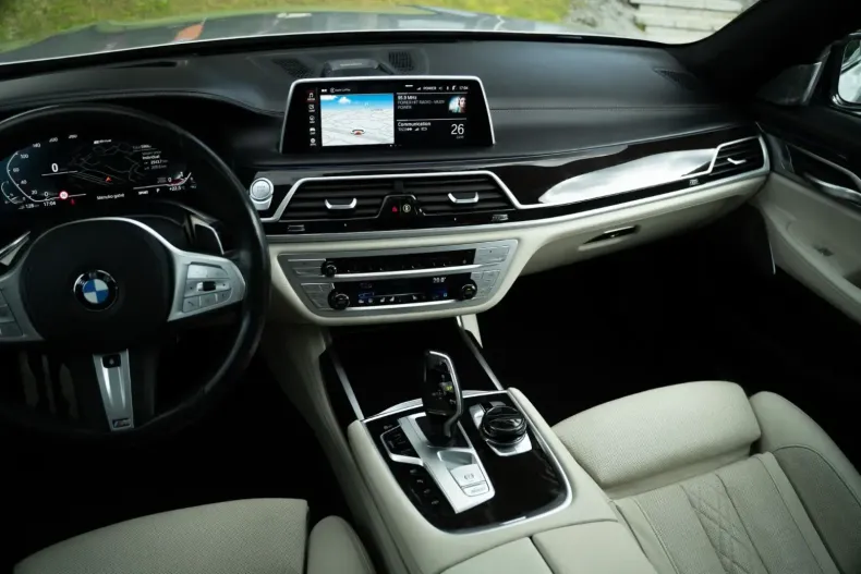 BMW 745 din 2020 cu 59.600 km - oferta BMW103341 - foto 24