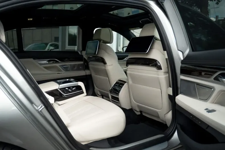 BMW 745 din 2020 cu 59.600 km - oferta BMW103341 - foto 34