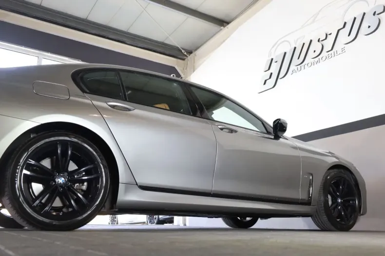 BMW 730 din 2022 cu 57.550 km - oferta BMW103342 - foto 7