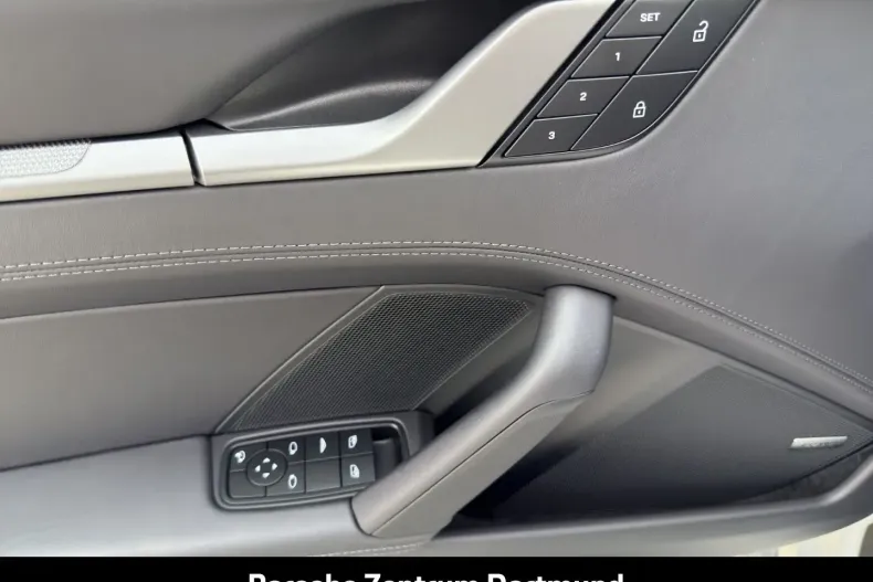 Porsche 992 din 2024 cu 5.851 km - oferta POR103344 - foto 15