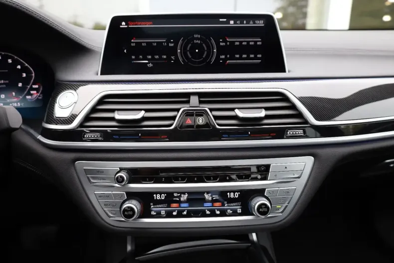 BMW 750 din 2020 cu 89.156 km - oferta BMW103352 - foto 14