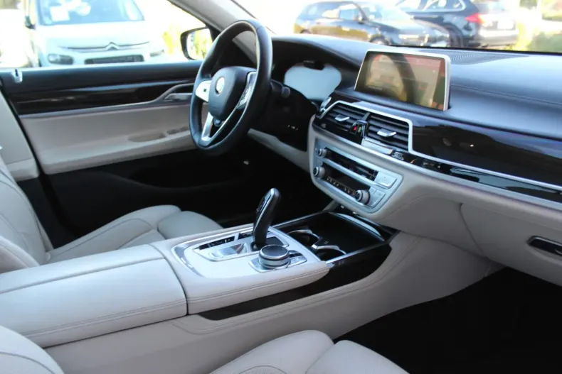 BMW 730 din 2021 cu 124.500 km - oferta BMW103354 - foto 16