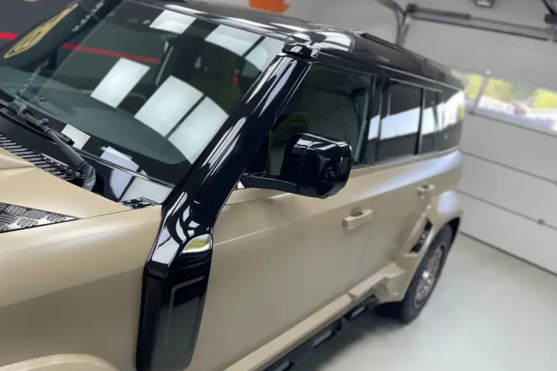 Land Rover Defender din 2021 cu 33.760 km - oferta LAN103357 - foto 10