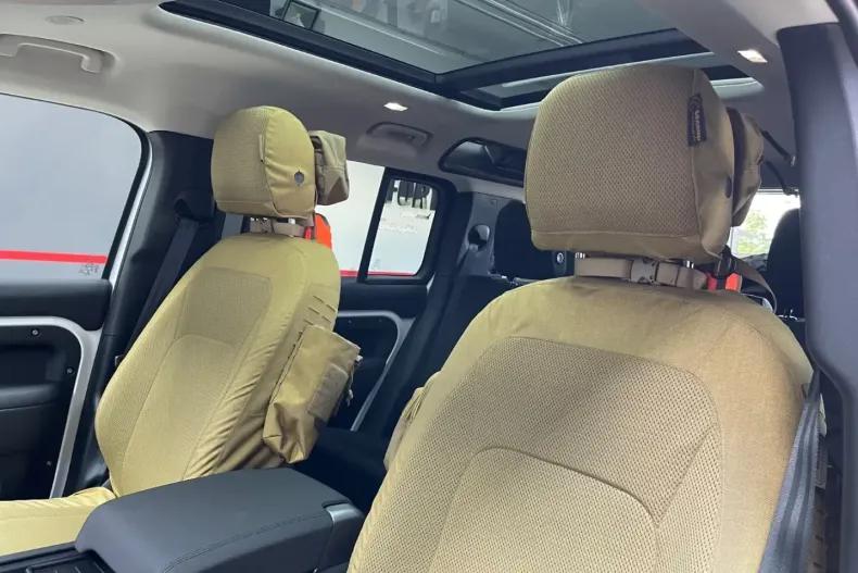 Land Rover Defender din 2021 cu 33.760 km - oferta LAN103357 - foto 20