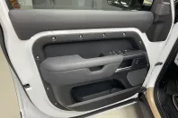 Land Rover Defender din 2021 cu 33.760 km - oferta LAN103357 - foto 22