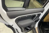 Land Rover Defender din 2021 cu 33.760 km - oferta LAN103357 - foto 24