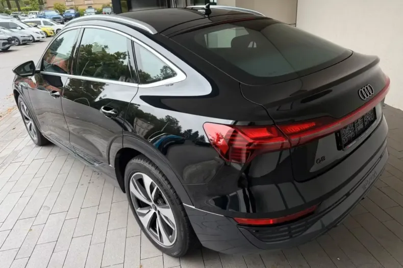 Audi Q8 din 2023 cu 20.000 km - oferta AUD103359 - foto 7