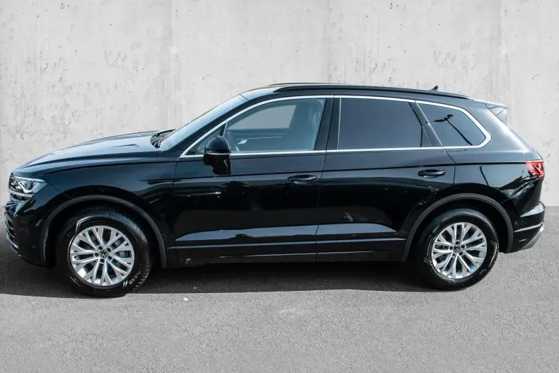 Volkswagen Touareg din 2024 cu 6.540 km - oferta VOL103361 - foto 4